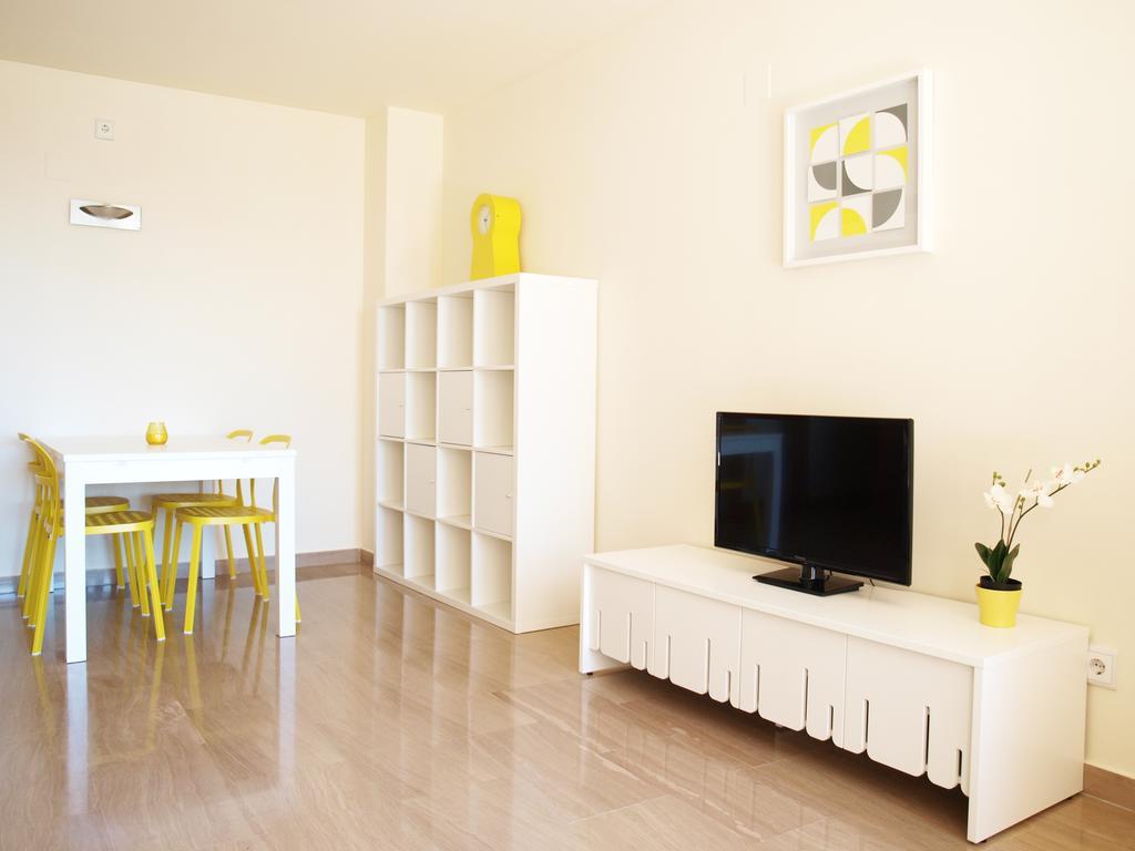 Ferienwohnung Apartup Yellow Opera View Valencia Zimmer foto
